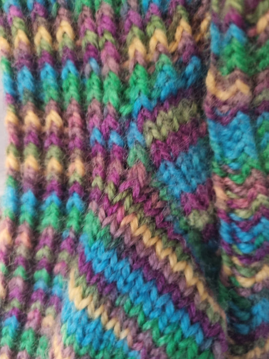 Regnbuesprett – håndstrikkede sokker 🌈🧦